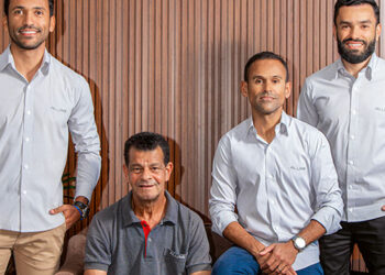 Negócios… amizade faz parte